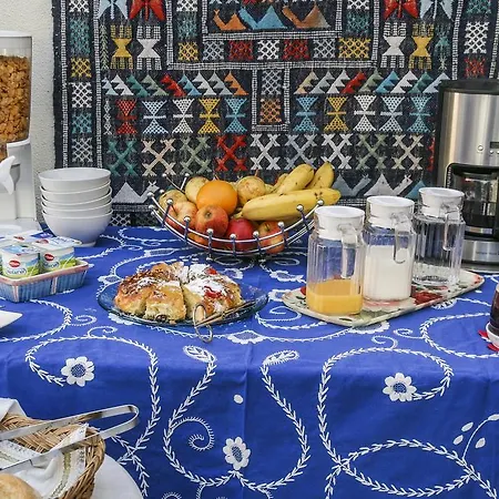 Гостевой дом Casa Shanti Niketan 4*