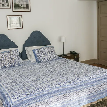 Casa Shanti Niketan Pensión