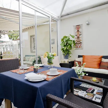 Casa Shanti Niketan 4* Estoril