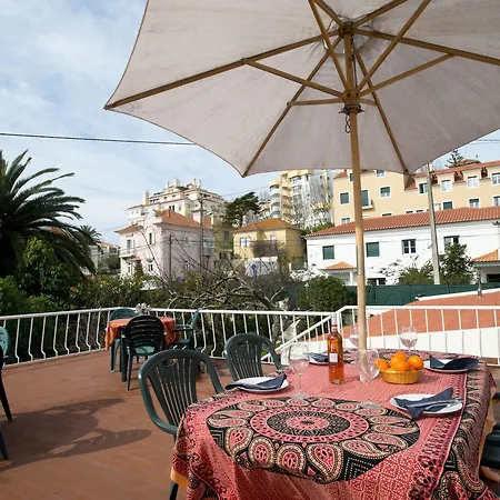 Casa Shanti Niketan Estoril