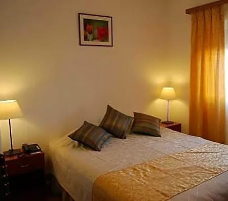 Casa Shanti Niketan Эшторил