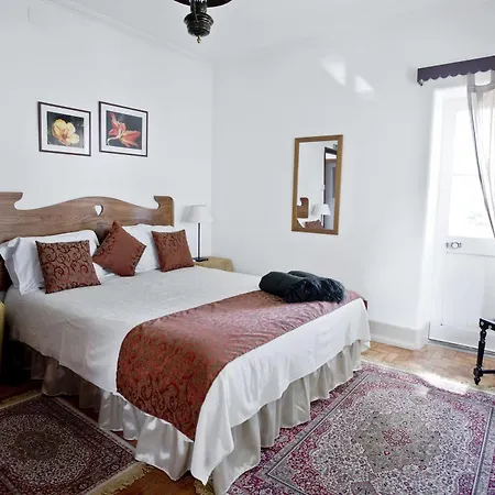 Casa Shanti Niketan Guest house Estoril