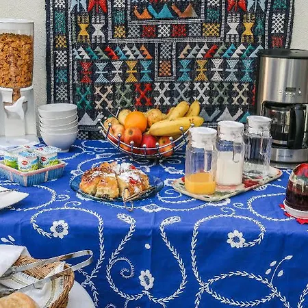 Casa Shanti Niketan Гостевой дом Эшторил
