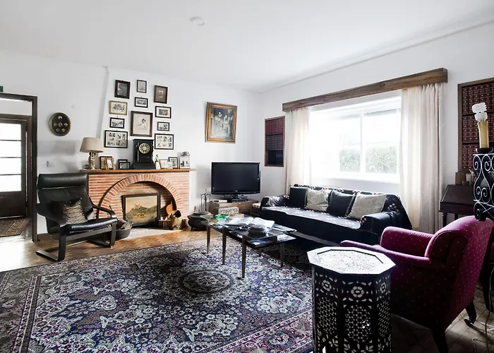 招待所 Casa Shanti Niketan 埃斯托利尔