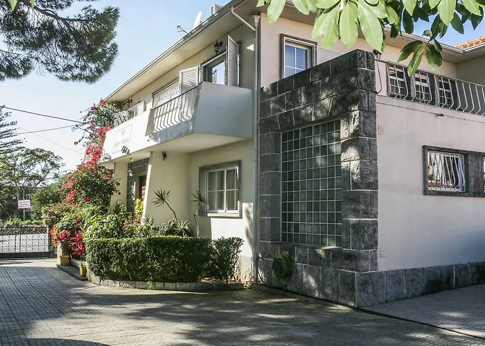 招待所 Casa Shanti Niketan 埃斯托利尔