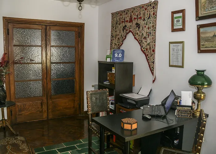 Casa Shanti Niketan