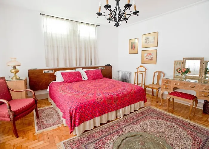 Casa Shanti Niketan 埃斯托利尔