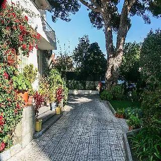 招待所 Casa Shanti Niketan 埃斯托利尔